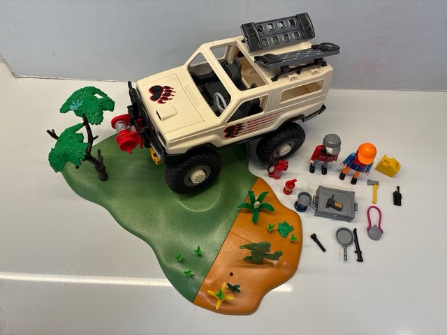 Playmobil 3219 4x4 con accesorios