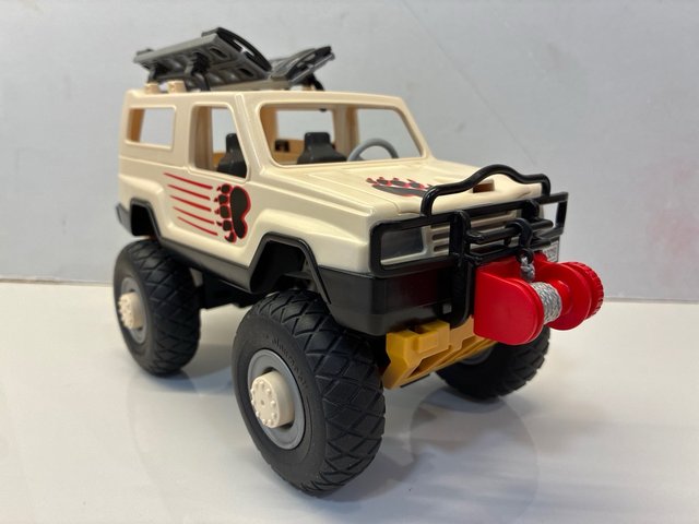 Playmobil 3219 4x4 con accesorios