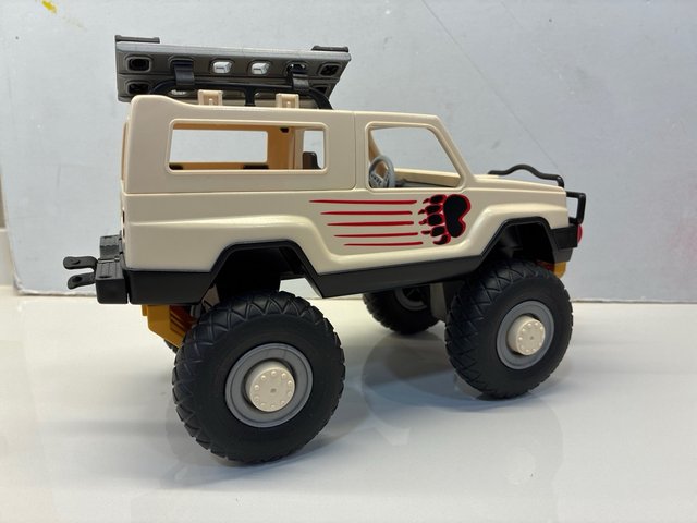 Playmobil 3219 4x4 con accesorios