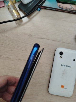 Lote 2 móviles Samsung rotos