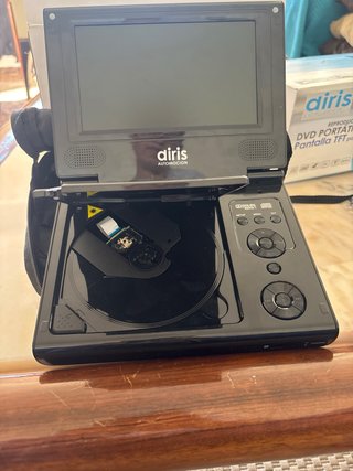 Reproductor DVD Portátil Airis 7