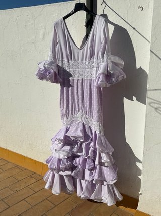 Vestido de flamenca rosa y morado