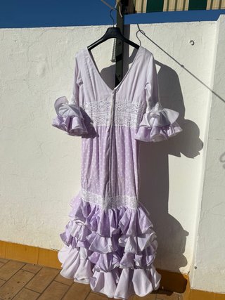 Vestido de flamenca rosa y morado