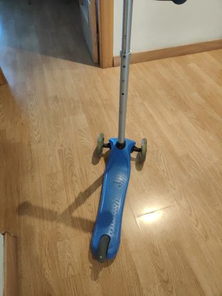 Patinete Globber 3 ruedas con luces