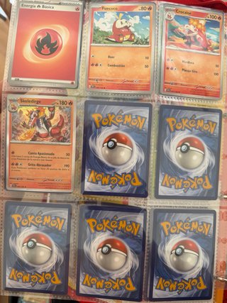 Cartas Pokémon 30€ o CAMBIO POR CROMO MUNDIAL 2026