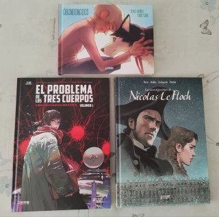 Lote cómics recientes.