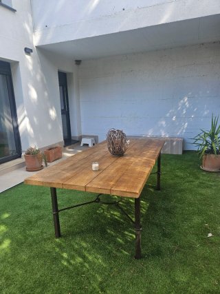 Mesa de jardín madera y metal