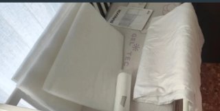 Cuna de bebé blanca