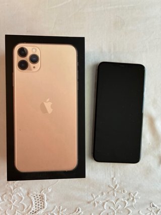 iPhone 11 Pro Max Dorado 256GB