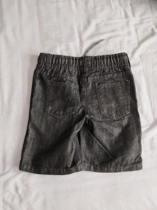 Bermudas niño grises y negras