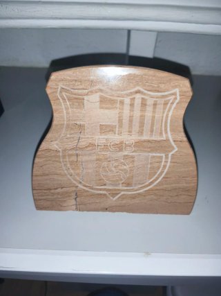 Escudo FC Barcelona grabado en mármol