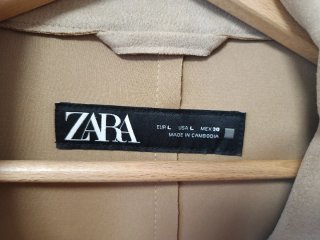 Gabardina Zara Antelina Beige