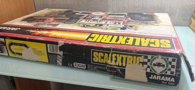 Caja Scalextric Exin Jarama coches Ferrari