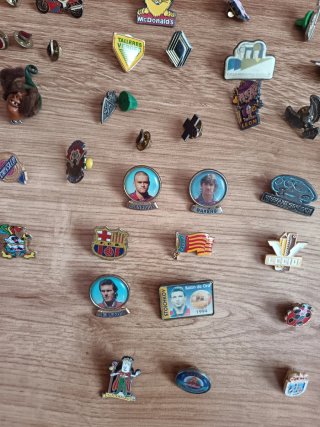 Pins antiguas coleccionables