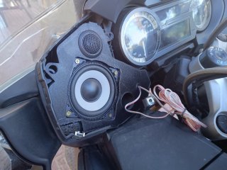 Caja Altavoces BMW R 1200/1250 RT LC