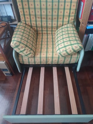 Sillón-cama tela cuadros verde y amarillo
