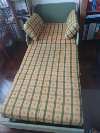 Sillón-cama tela cuadros verde y amarillo