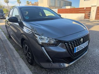 Peugeot 208 2022