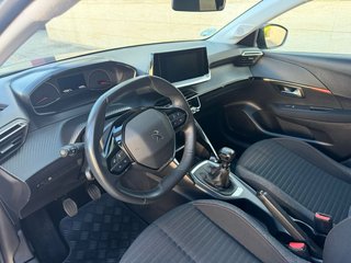 Peugeot 208 2022