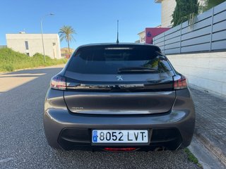 Peugeot 208 2022
