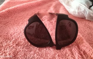 Gafas de sol negras desmontable ,3 euros
