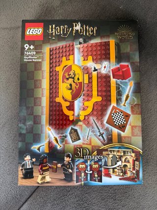 LEGO Harry Potter 76409 Stendardo Griffondoro