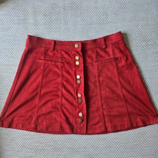 Falda Zara roja botones talla S