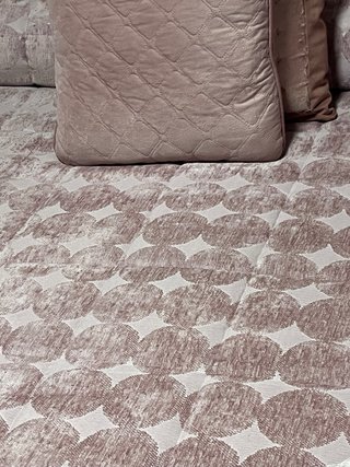 Colcha/Edredón Beige y Rosa Nuevo