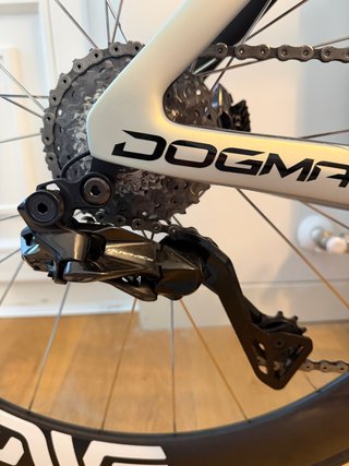 Pinarello Dogma F - Talla 54 (2026 Invoice)