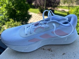 Zapatillas Adidas Mujer Moveboost Blancas Rosas