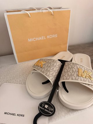 Chanclas Michael Kors MK