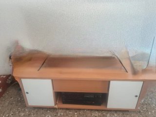 Mueble TV madera y blanco