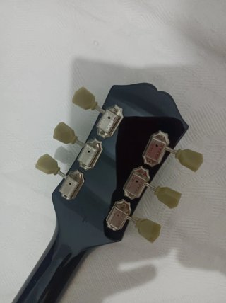 Guitarra Epiphone Acústica Tapa Maciza.