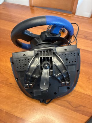 Volante Thrustmaster T150 PS4