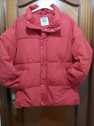 Plumífero Pull & Bear Rojo