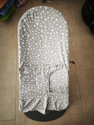 Hamaca bebé BabyBjörn gris