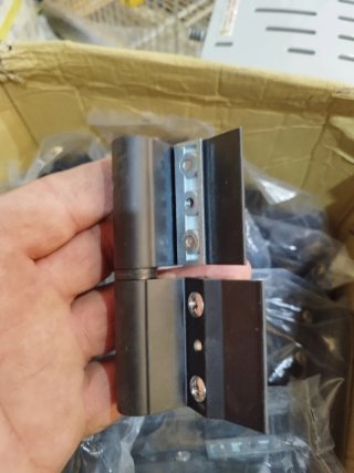 Bisagra aluminio negro puertas y ventanas 100 unid