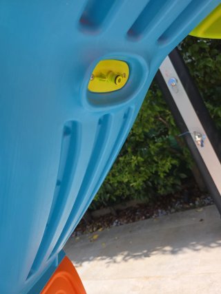 Tobogán infantil para jardín o piscina