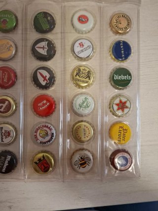 36 chapas de cerveza variadas