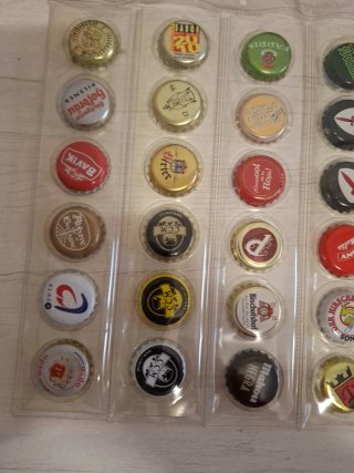 36 chapas de cerveza variadas