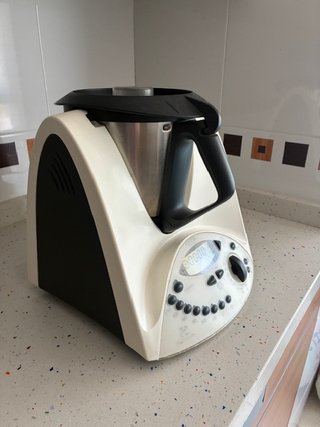 Thermomix TM31  + accesorios.