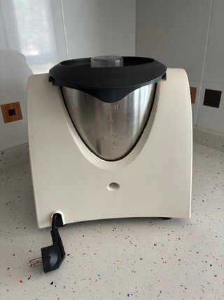 Thermomix TM31  + accesorios.