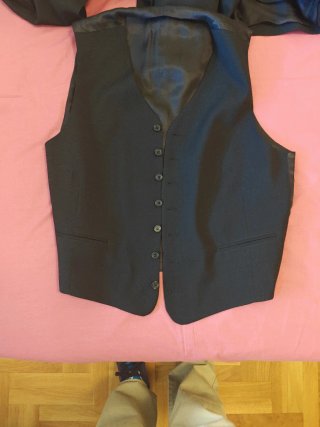 Traje Chaqueta y Chaleco Negro