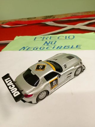 Scalextric Mercedes Benz AMG GT3 SLS analogico 132