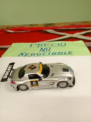 Scalextric Mercedes Benz AMG GT3 SLS analogico 132