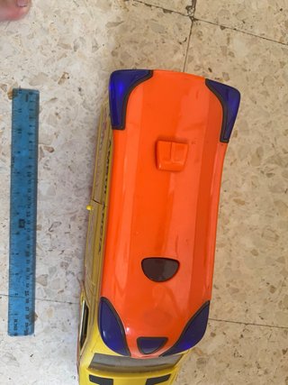 Ambulancia de juguete de juguettos
