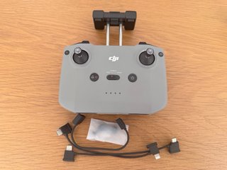Dron DJI Mini 3 Fly More Combo + Mochila