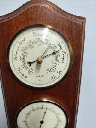 Stazione meteo vintage in legno