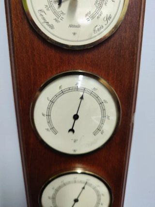 Stazione meteo vintage in legno