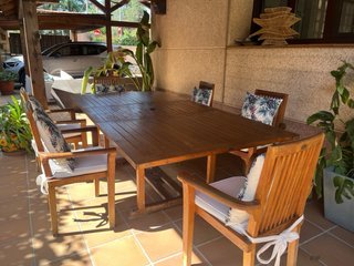 Conjunto de mesa y sillas de jardin de teca
